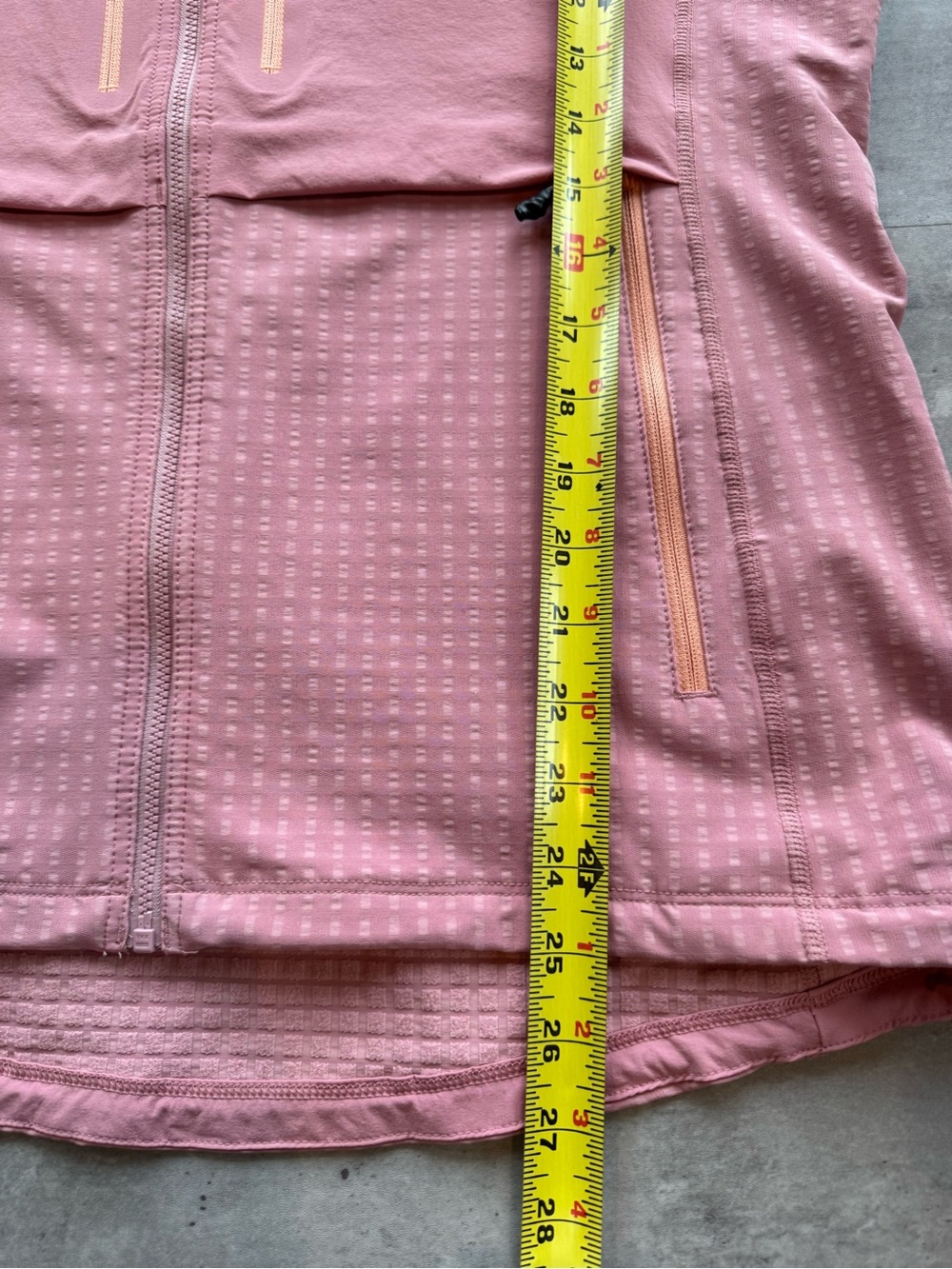Cotopaxi Yermo Hooded Jacket, Size Medium, Rose - Picture 13 of 13